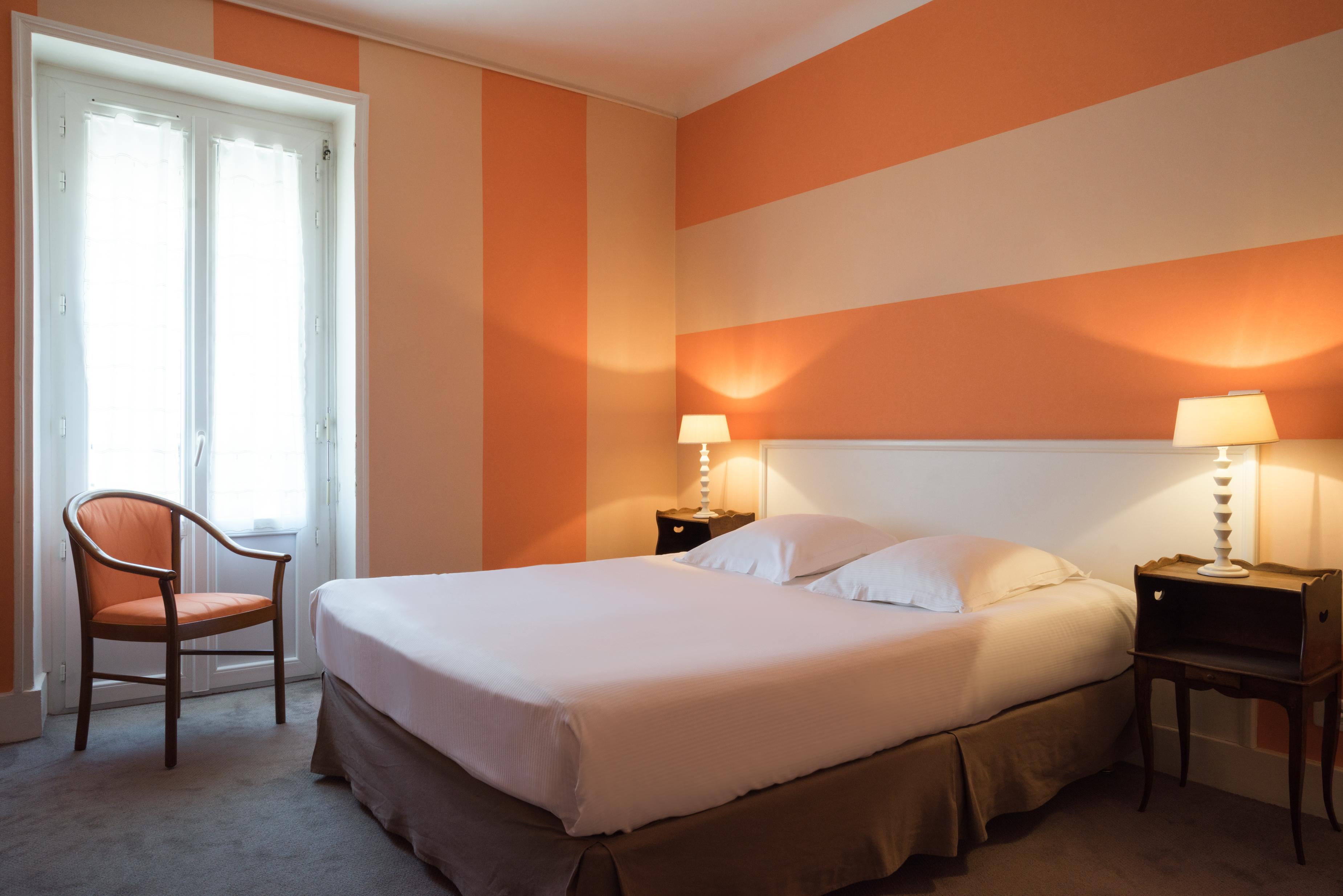 The Originals Boutique, Hotel Terminus, Bourg-En-Bresse Gare Экстерьер фото