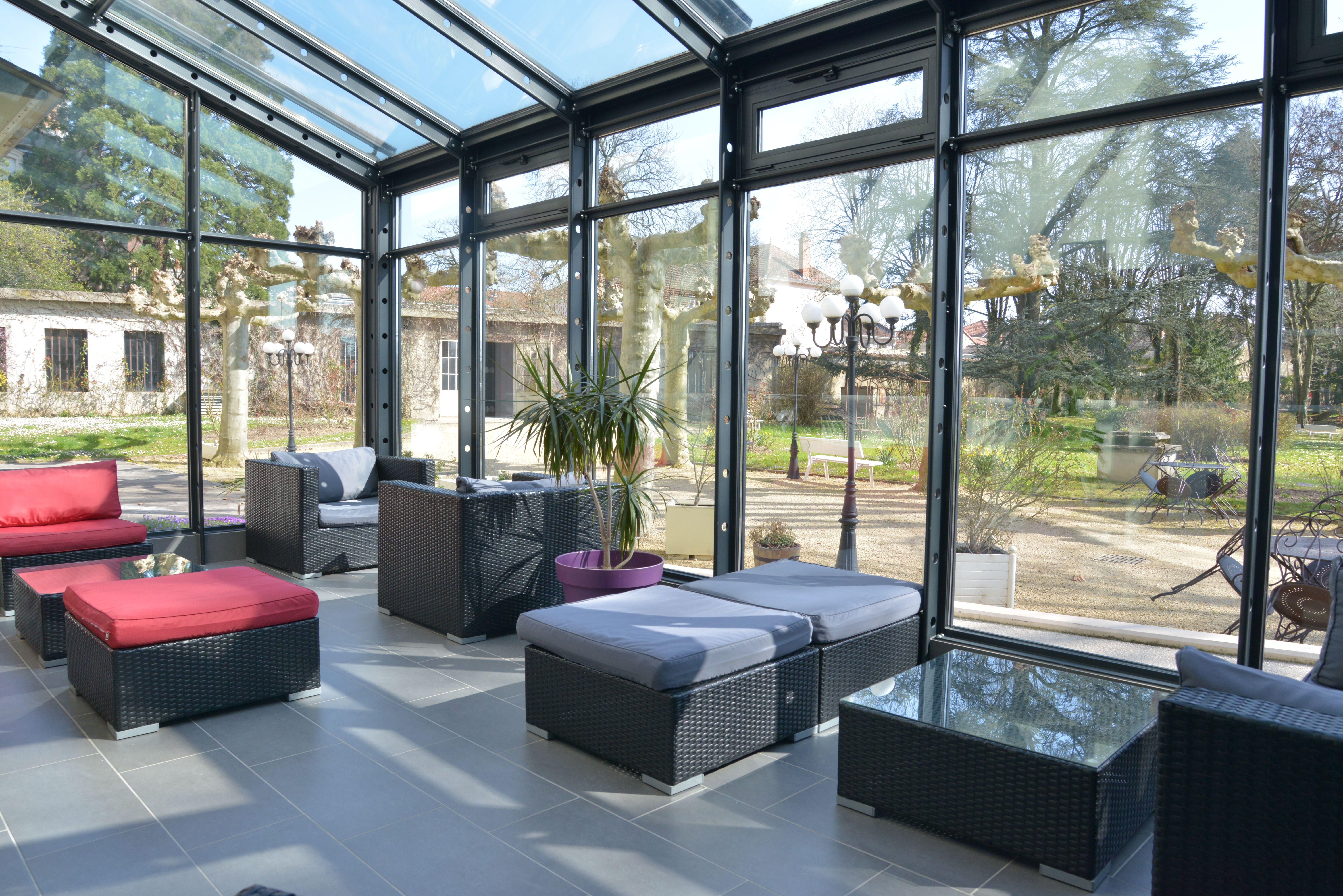 The Originals Boutique, Hotel Terminus, Bourg-En-Bresse Gare Экстерьер фото