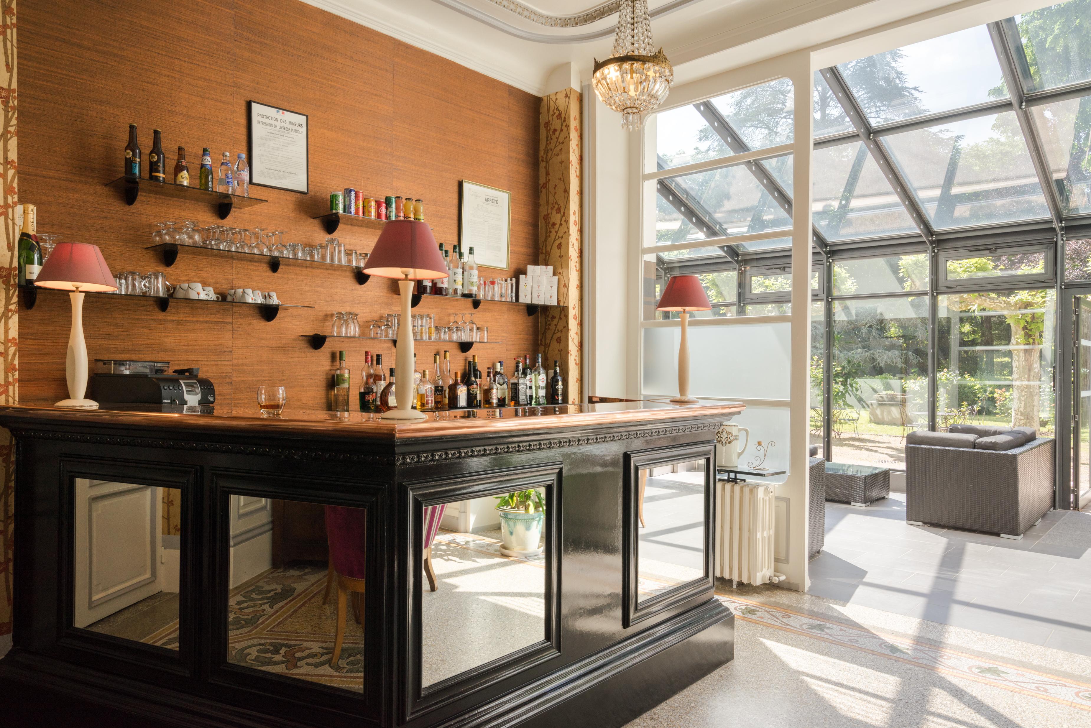 The Originals Boutique, Hotel Terminus, Bourg-En-Bresse Gare Экстерьер фото