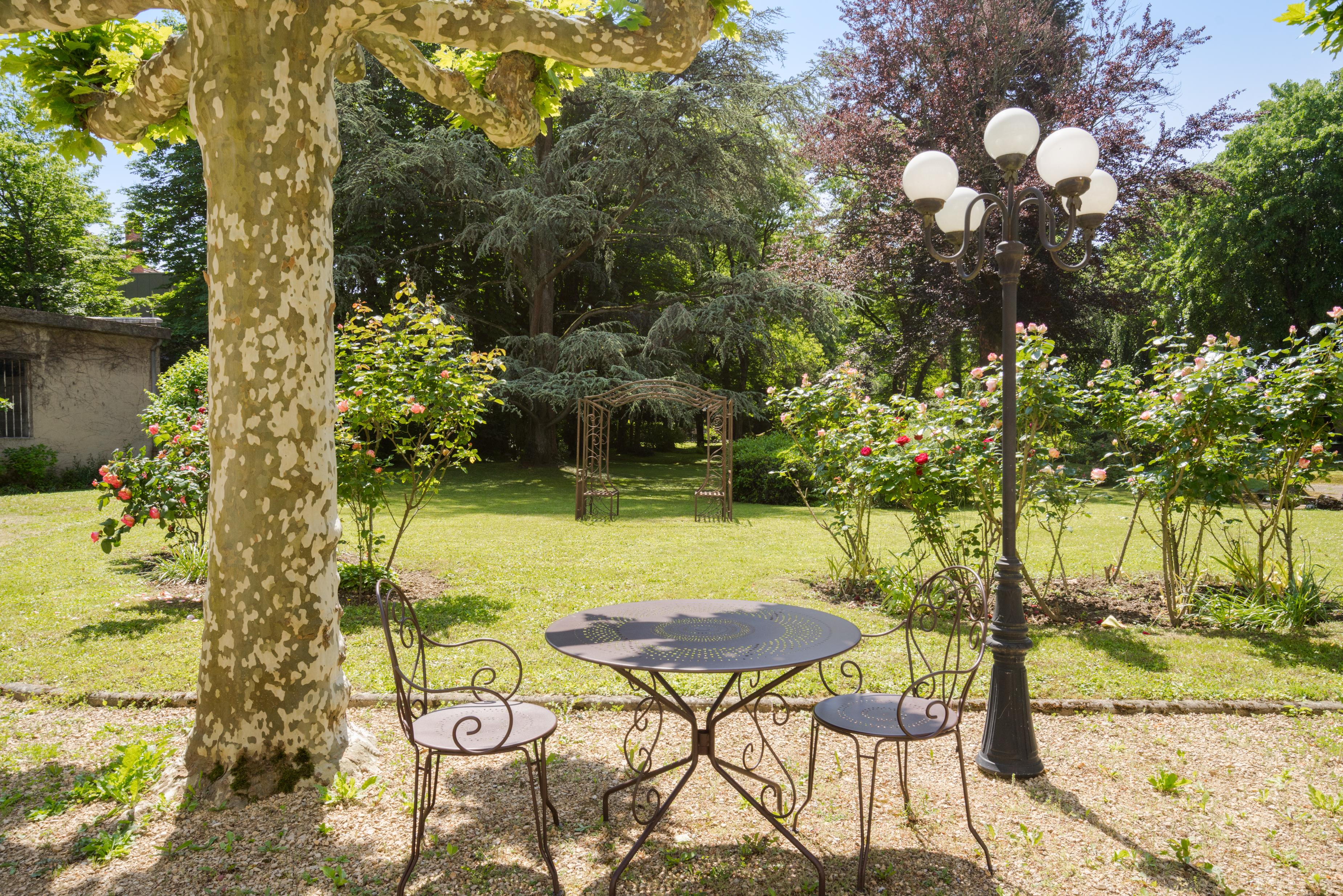The Originals Boutique, Hotel Terminus, Bourg-En-Bresse Gare Экстерьер фото